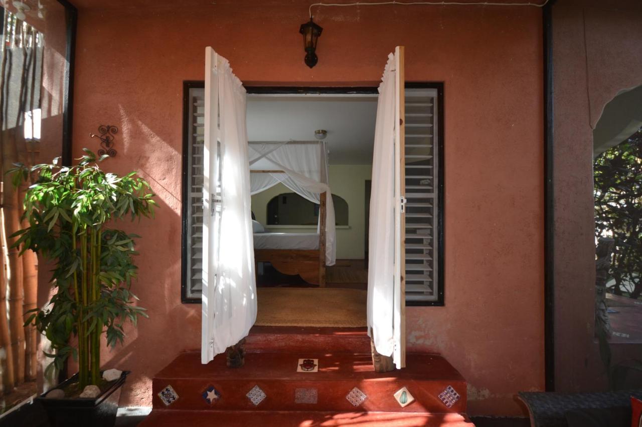 Katamah Beachfront Guesthouse Treasure Beach Luaran gambar