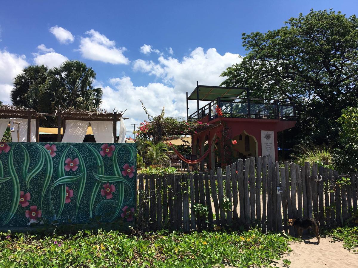 Katamah Beachfront Guesthouse Treasure Beach Luaran gambar