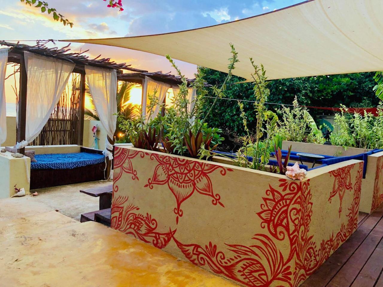 Katamah Beachfront Guesthouse Treasure Beach Luaran gambar